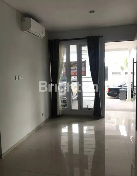 image RUMAH 4 KT EKSKLUSIF DI BINTARO SEKTOR 9 (4)
