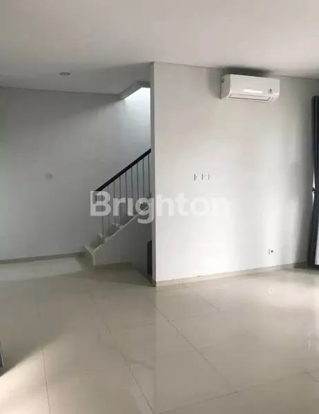 image RUMAH 4 KT EKSKLUSIF DI BINTARO SEKTOR 9 (6)