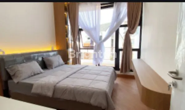 image RUMAH SIAP HUNI CLUSTER KRISTAL KARAWACI (5)