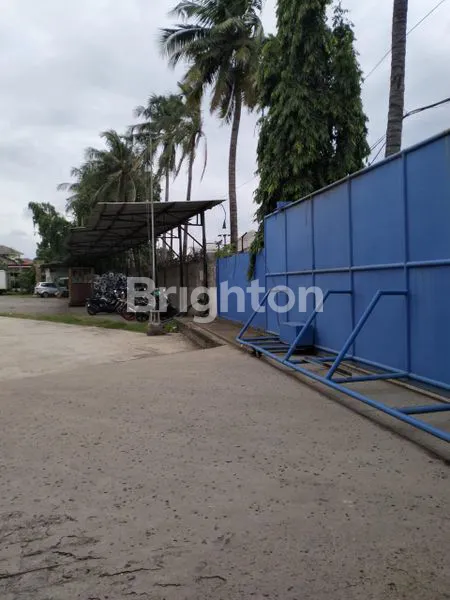 image GUDANG STRATEGIS MUAT KONTAINER 40” DI KAPUK KAMAL RAYA JAKARTA BARAT (2)