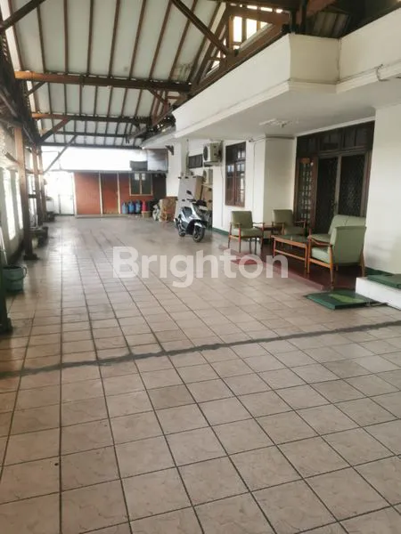 image RUMAH 2 LANTAI DI CEMPAKA PUTIH RAYA | (2)