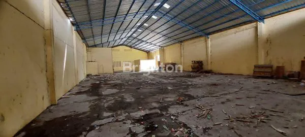 image DISEWAKAN GUDANG ZONA MERAH BISA UNTUK INDUSTRI DI TELUKAN SUKOHARJO  (2)