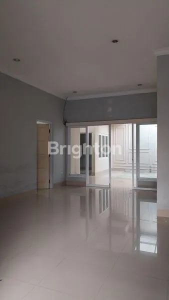 RUMAH KEMANGGISAN LOKASI STRATEGIS