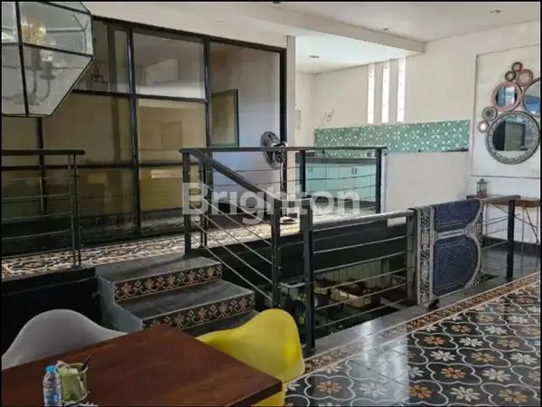 image GUDANG SHOWROOM DEKAT AKSES TOL DAN PELABUHAN (2)