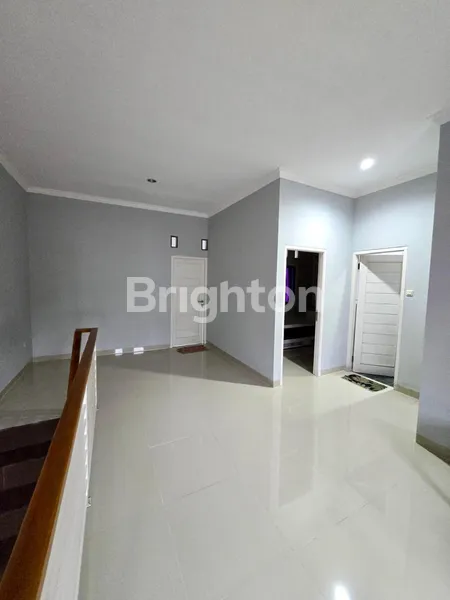image DIJUAL CEPAT!!! RUMAH AMAN & NYAMAN DI KOMPLEK CIGANJUR JAKARTA SELATAN (5)