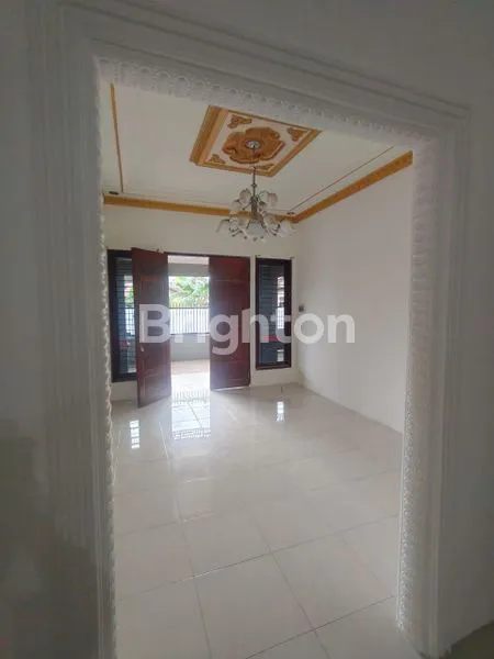 image RUMAH BARU RENOVASI SHM 300M² DI KARPOTEK (4)