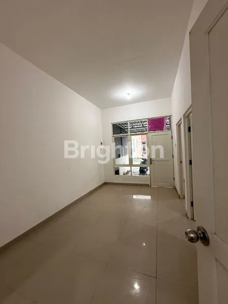 image RUMAH DI PERUM GREEN MANSION SEDATI SIDOARJO (8)