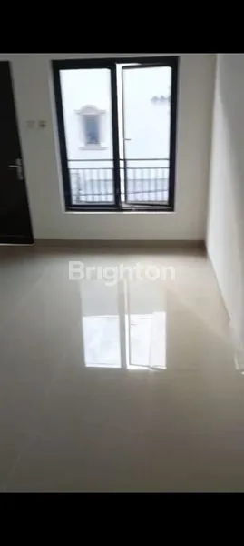 image RUMAH 2 LANTAI SHM DI TELUK GONG, 3KT 3KM (5)