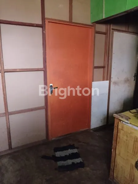 image RUMAH SIAP HUNI POTENSI UNTUK USAHA KONTRAKAN/KOST JALAN M. YAMIN (4)