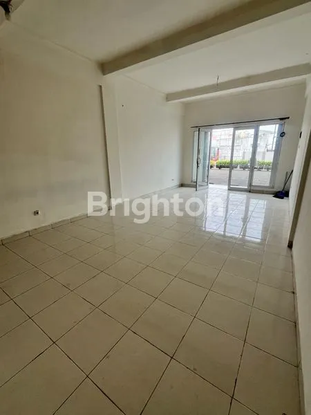 image SEWA RUKO 2 LANTAI DI KOTA WISATA, HARGA MENARIK (3)