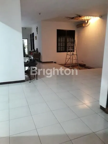 image RUMAH ASRI DI JATIWARINGIN (4)