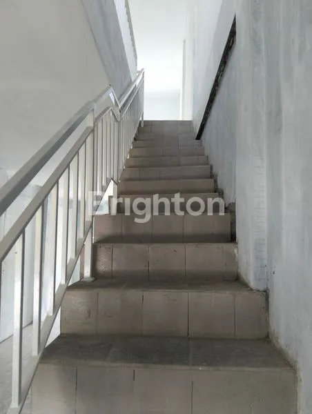 image RUKO TENGAH KOTA STRATEGIS DEKAT JALAN UTAMA SENARANG (7)