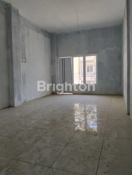 image RUKO TENGAH KOTA STRATEGIS DEKAT JALAN UTAMA SENARANG (3)