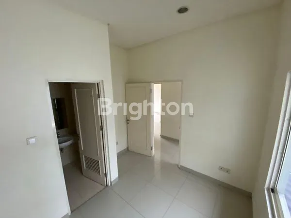 image HUNIAN NYAMAN RESIDENCE ONE BSD, 3+1 KT (7)