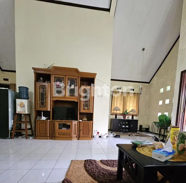 image DIJUAL VILLA GRAND TRAWAS INTILAND LOKASI STRATEGIS DAN NYAMAN UNTUK BERLIBUR (5)