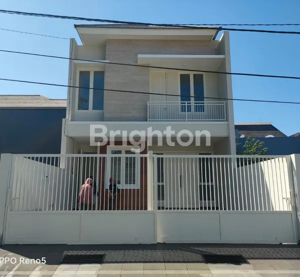 image RUMAH BARU GAYUNGSARI 2 LANTAI MINIMALIS SIAP HUNI, DEKAT KE RAYA A. YANI  (1)