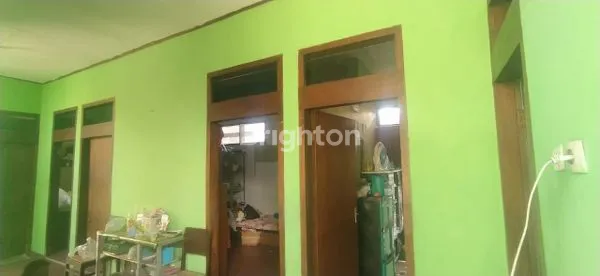 image TANAH BANGUNAN TUA DI LOKASI STRATEGIS SOLO. (4)