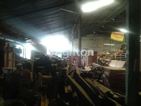 image GUDANG SIAP PAKAI DI SEMARANG, LOKASI PINGGIR JALAN DAN STRATEGIS (3)