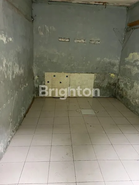 image RUMAH KOST PINGGIR JALAN DI MANUKAN (5)