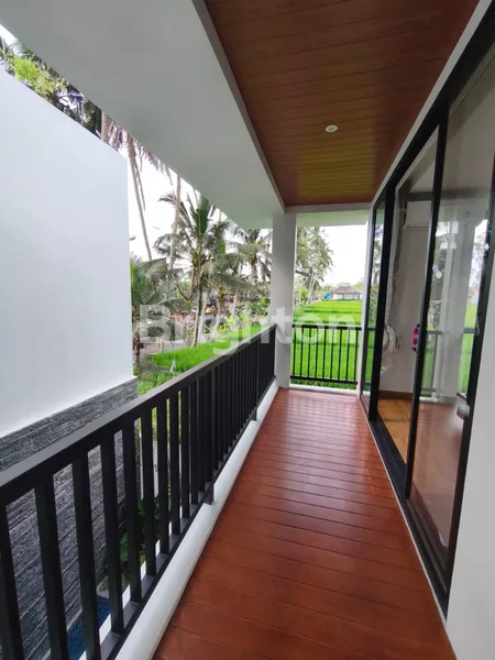 image VILLA MODERN DENGAN VIEW SAWAH (2)