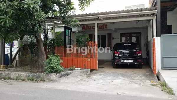 image RUMAH ASRI SIAP HUNI GADING INDAH JENDELA KUSEN FULL ALUMINIUM  (1)