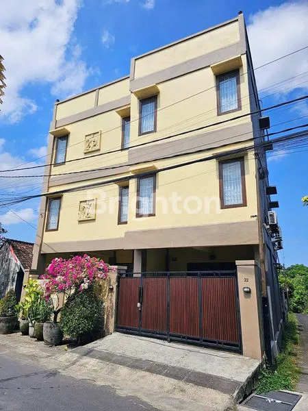 image FOR SALE -FURNISHED FREEHOLD HOUSE,4 FLOORS 5 BEDROOM (8)