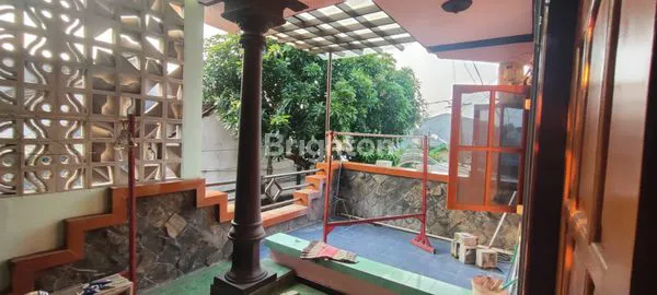 image RUMAH 2 LANTAI PERUMNAS, NGRONGGO-KEDIRI (5)