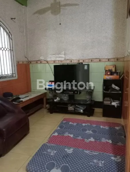image RUMAH CANTIK 2 LANTAI 6 KT, LT 110M² DEKAT SAUNG RAWA LELE , DEKAT BANDARA DI JAKARTA BARAT (2)