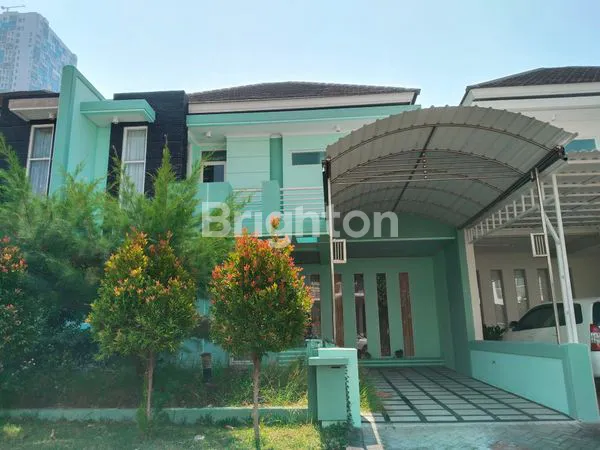 image RUMAH ROYAL RESIDENCE WIYUNG (1)