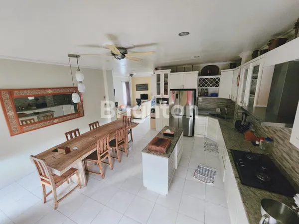 image FOR SALE -FURNISHED FREEHOLD HOUSE,4 FLOORS 5 BEDROOM (1)