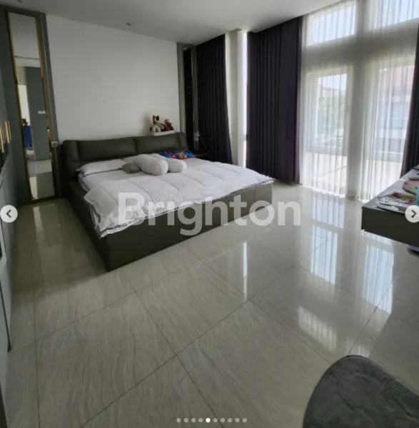 image RUMAH SURABAYA BARAT ONE GATE SYSTEM DI GRAND PAKUWON SURABAYA (5)