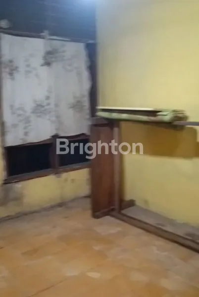 image RUMAH GEGER MADIUN, LT 4000M² HALAMAN LUAS (2)