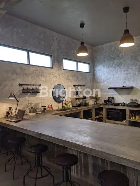 image RUMAH 2 LANTAI MEWAH MOJOROTO KOTA KEDIRI (3)