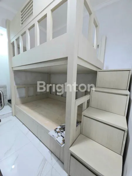 image DISEWAKAN RUMAH CANTIK FULL RENOV PARK RESIDENCE, TAMAN SURYA 5,  JAKARTA BARAT (7)