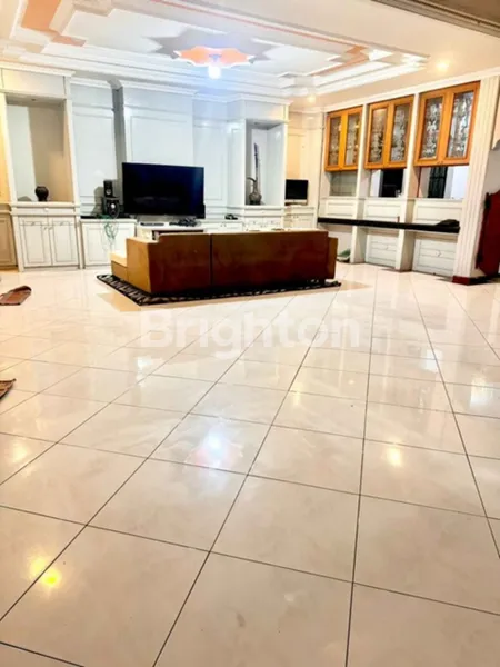 image DIJUAL CEPAT RUMAH USAHA & KOS AKTIF DI NOL JALAN BRIGJEN KATAMSO, COCOK PASSIVE INCOME, DEKAT BANDARA JUANDA (6)