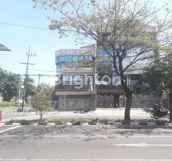 GEDUNG DI RAYA NGAGEL JAYA SEMI FURNISH