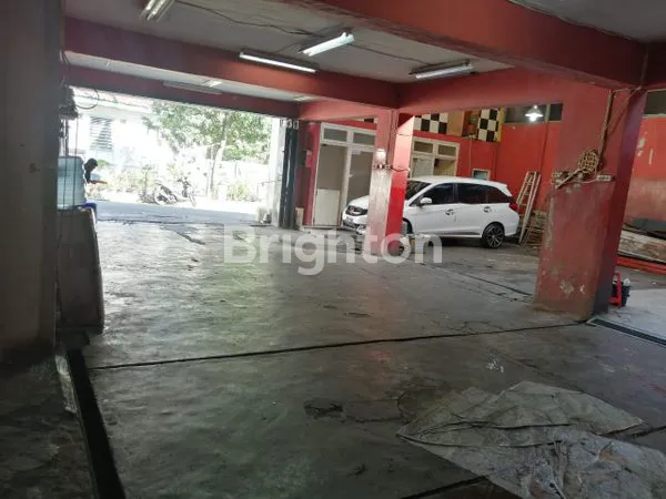 image RUMAH/RUANG USAHA UNTUK CUCI MOBIL PREMIUM DI SEMARANG ATAS (3)