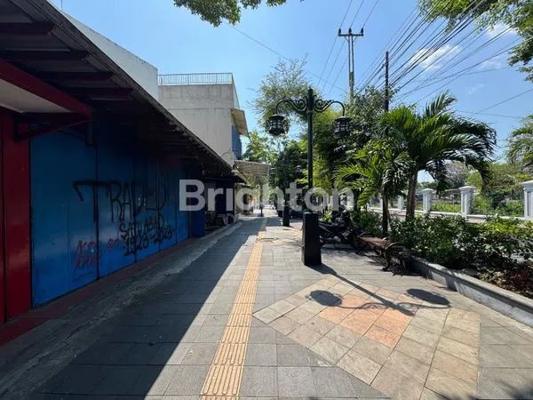 image RUKO KAWASAN BISNIS DAN PARIWISATA STRATEGIS MANGKUNEGARAN SOLO (8)