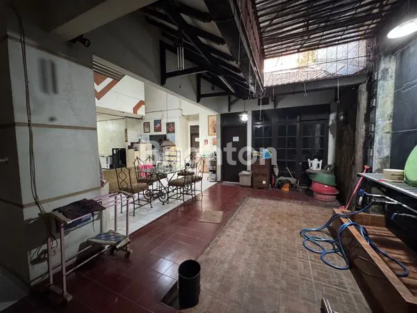 image RUKO KAWASAN BISNIS DAN PARIWISATA STRATEGIS MANGKUNEGARAN SOLO (4)