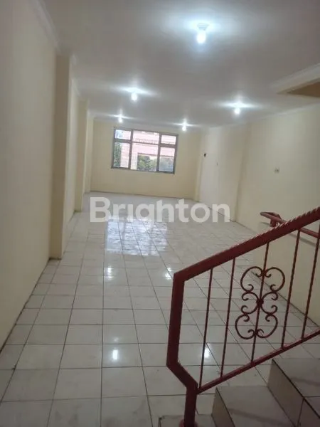 image RUKO 4 LANTAI LOKASI PINGGIR JALAN RAYA DI TUGU UTARA, TANJUNG PRIOK (5)