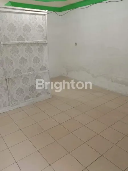 image RUMAH STRATEGIS DI JL. KARYA TANI JOHOR HARGA RP. 650.000.000 (2)