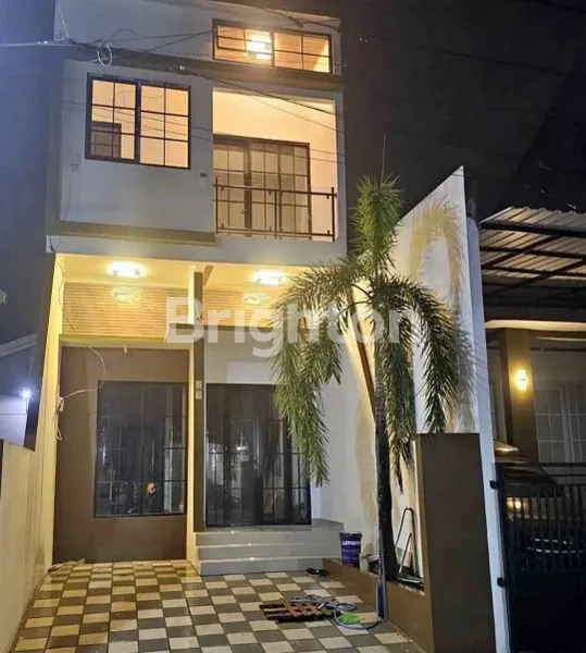 image RUMAH BARU  2 LANTAI MINIMALIS MODERN SYUHADA PERMAI SEMARANG TIMUR (1)
