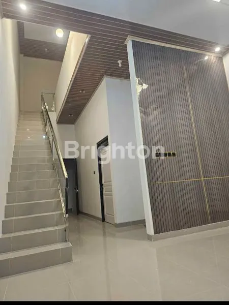 image RUMAH BARU  2 LANTAI MINIMALIS MODERN SYUHADA PERMAI SEMARANG TIMUR (5)