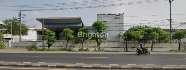 image HITUNG TANAH GEDUNG NOL JALAN RAYA KLETEK SEPANJANG DEKAT TOL WARU SURABAYA (1)