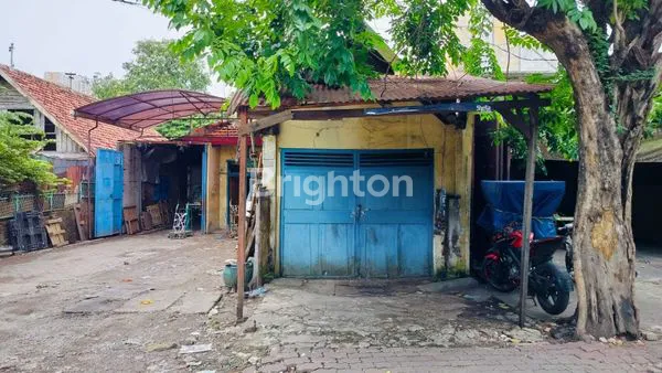 image PROPERTI STRATEGIS LT 319M² JL.DEMAK SURABAYA (2)