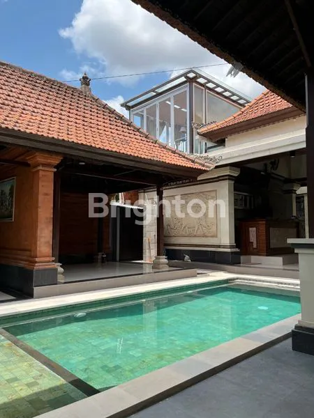 image VILLA SEMI MODERN BALI 3KT, KAMAR KACA LANTAI 2 (1)