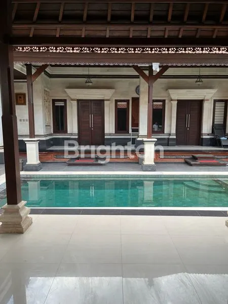 image VILLA SEMI MODERN BALI 3KT, KAMAR KACA LANTAI 2 (2)