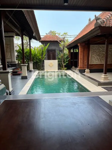 image VILLA SEMI MODERN BALI 3KT, KAMAR KACA LANTAI 2 (3)