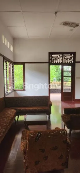 image RUMAH ASRI JL PRAMBANAN - MENTENG (3)