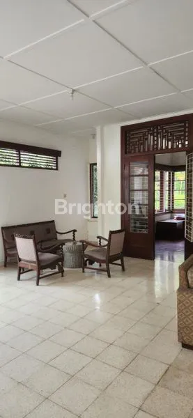 image RUMAH ASRI JL PRAMBANAN - MENTENG (4)